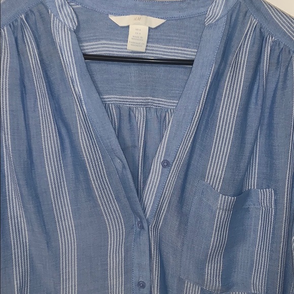 H&M button up - Picture 2 of 3